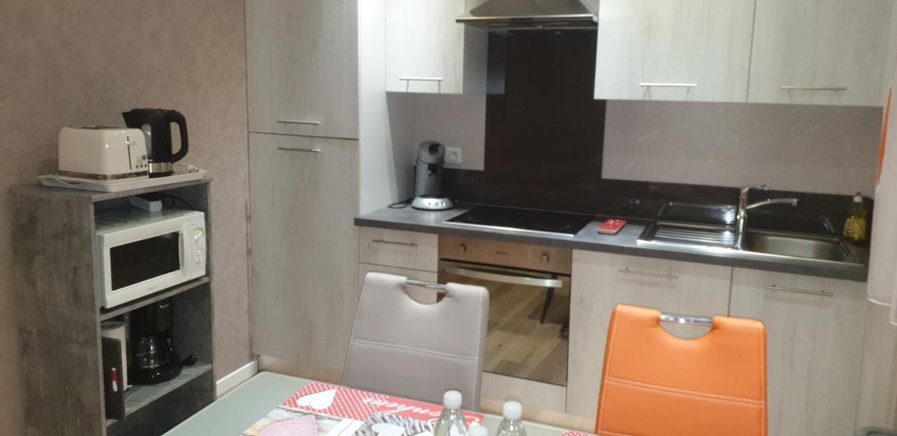 Apartamento Meublés du 25 N2 F2 RDC Niederbronn-les-Bains Exterior foto