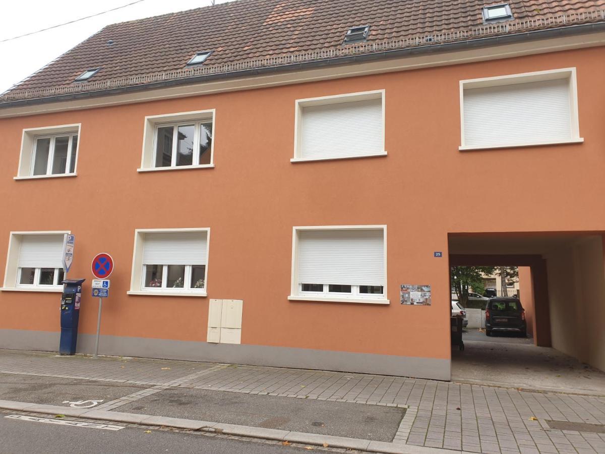 Apartamento Meublés du 25 N2 F2 RDC Niederbronn-les-Bains Exterior foto