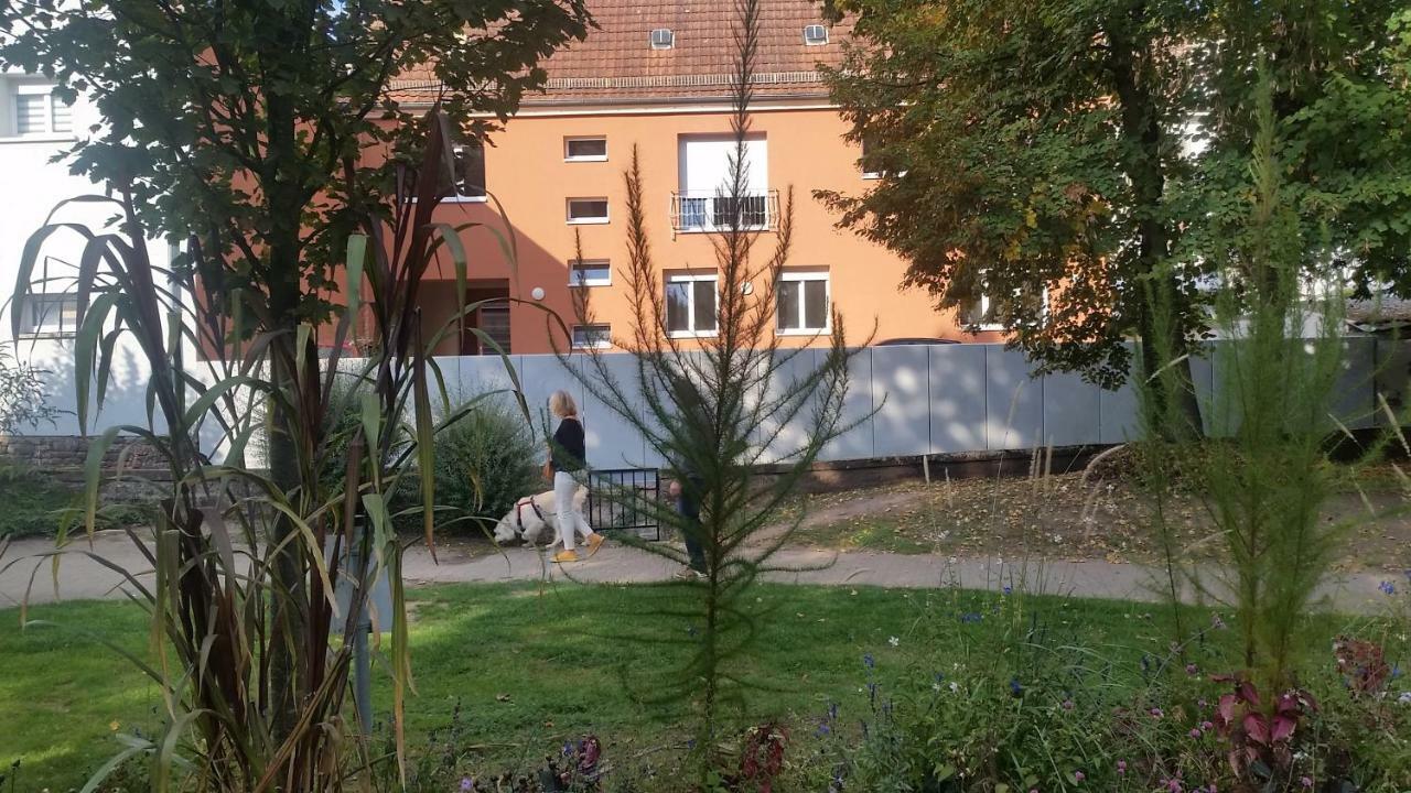Apartamento Meublés du 25 N2 F2 RDC Niederbronn-les-Bains Exterior foto