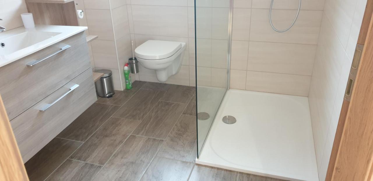 Apartamento Meublés du 25 N2 F2 RDC Niederbronn-les-Bains Exterior foto